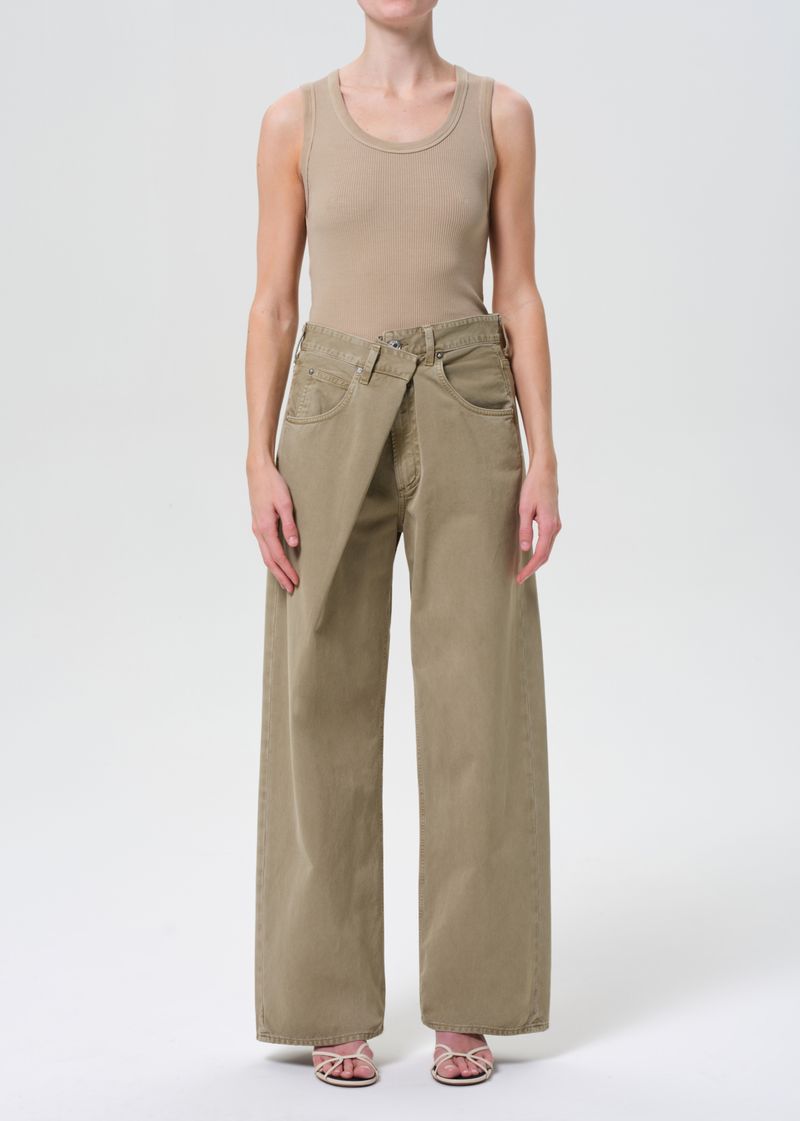 Vana Fold Jean in Myrtle