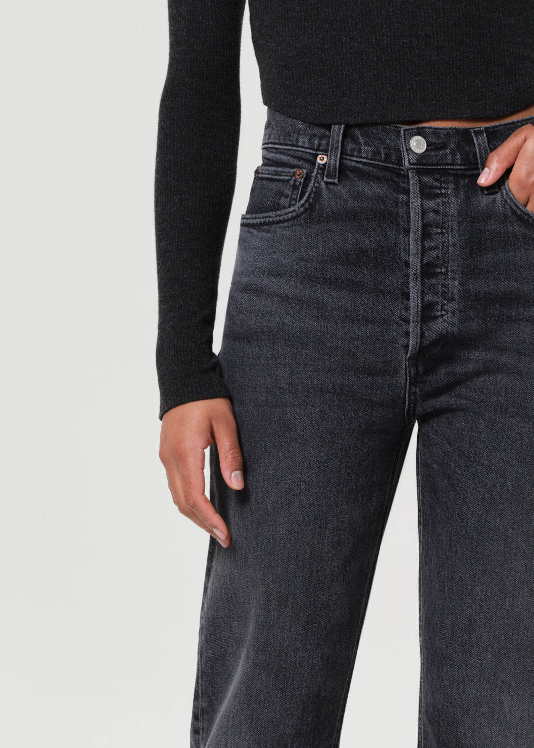 90's Pinch Waist High Rise Straight in Hitch