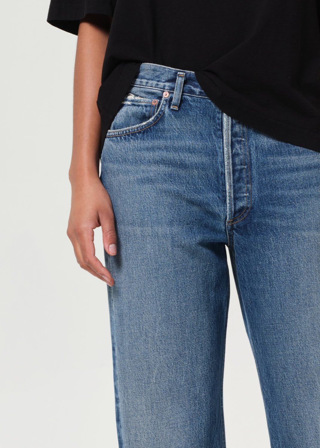 90's Crop Mid Rise Straight in Bounty