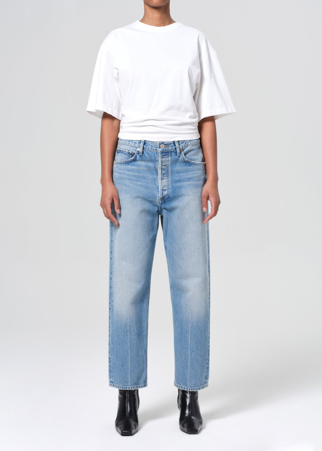90's Crop Mid Rise Straight in Vault