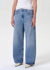 Low Curve Crop Jean in Fairway