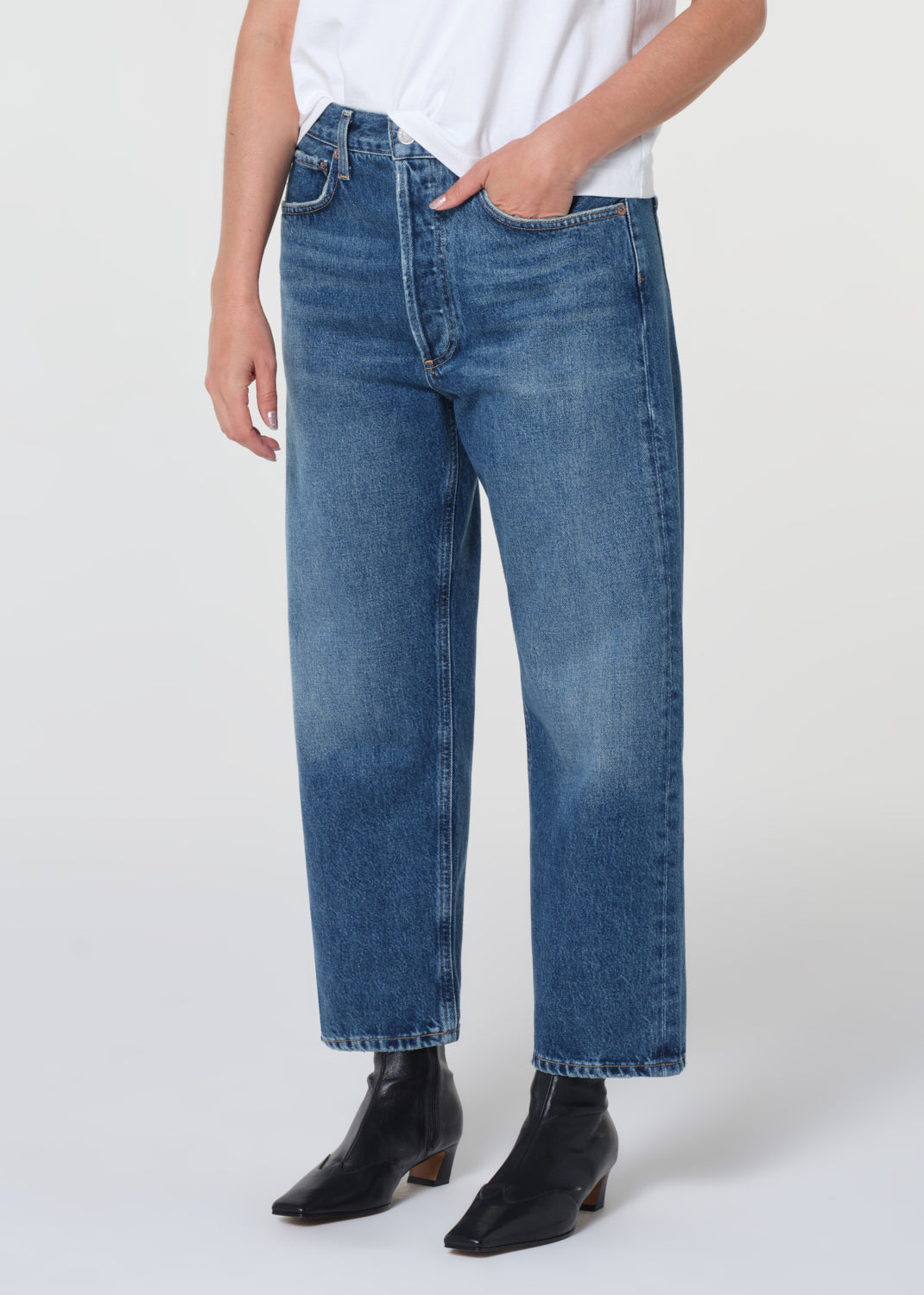 90'S Crop Mid Rise Straight Petite in Bounty