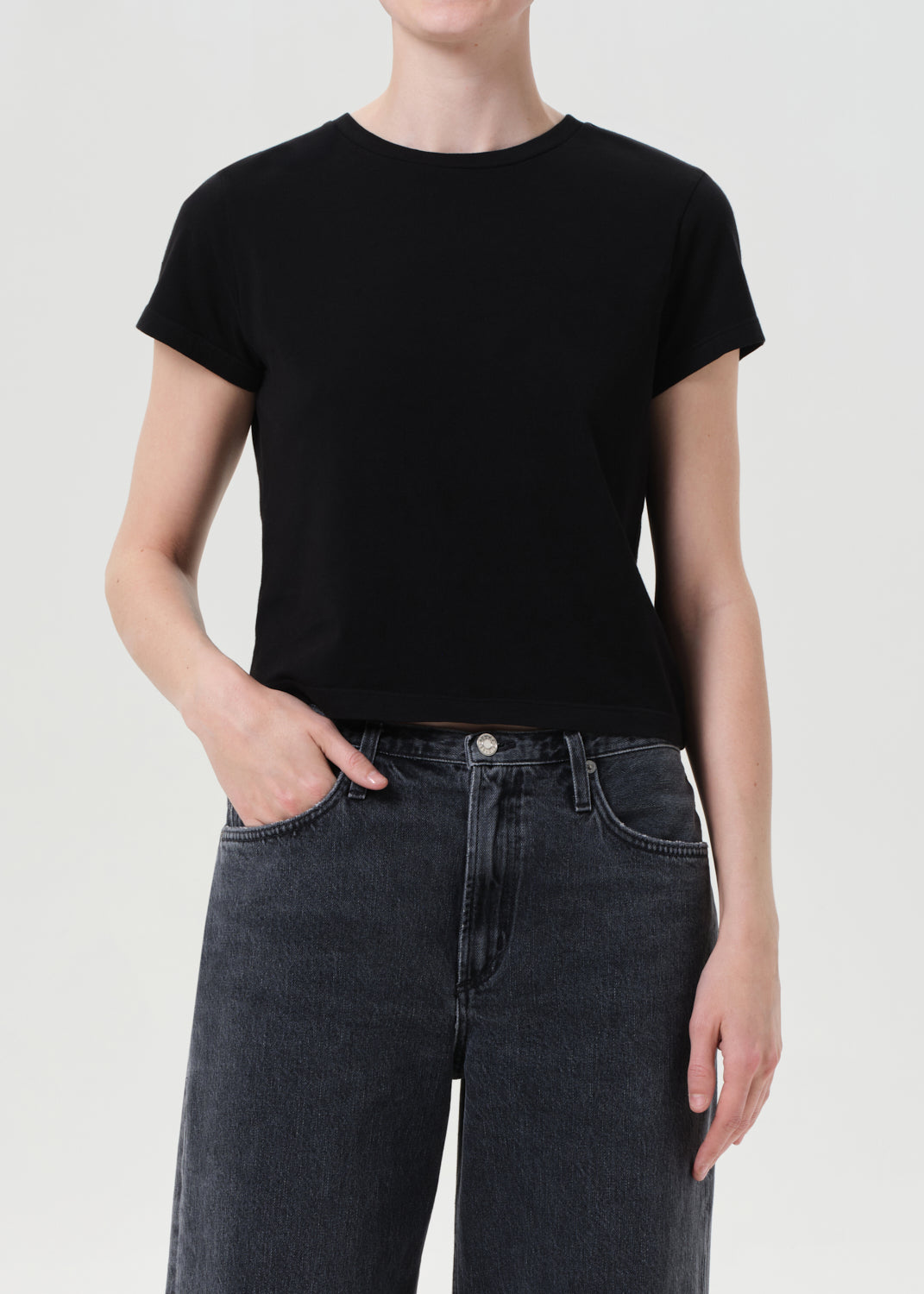 Adine Shrunken Tee in Black