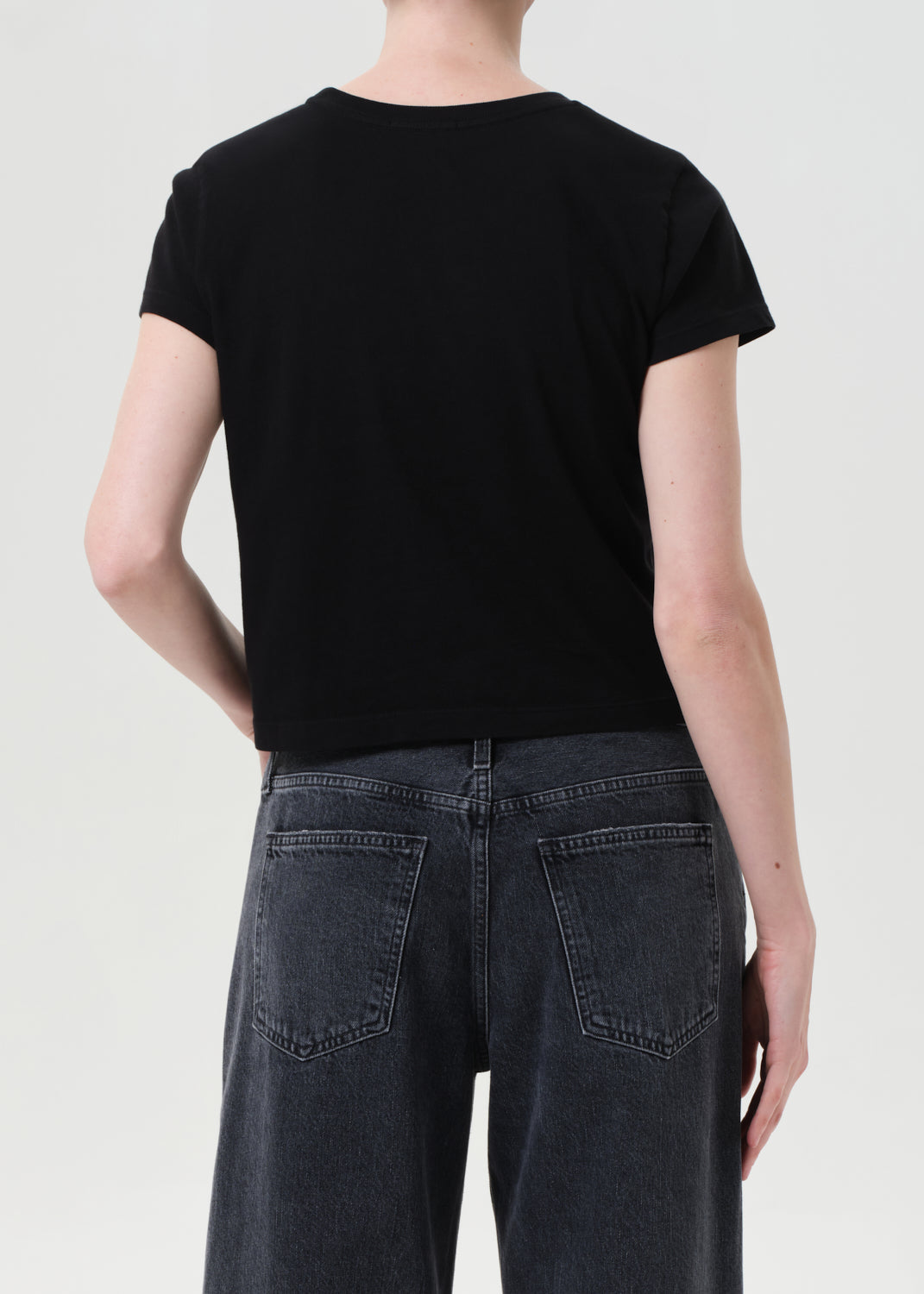 Adine Shrunken Tee in Black