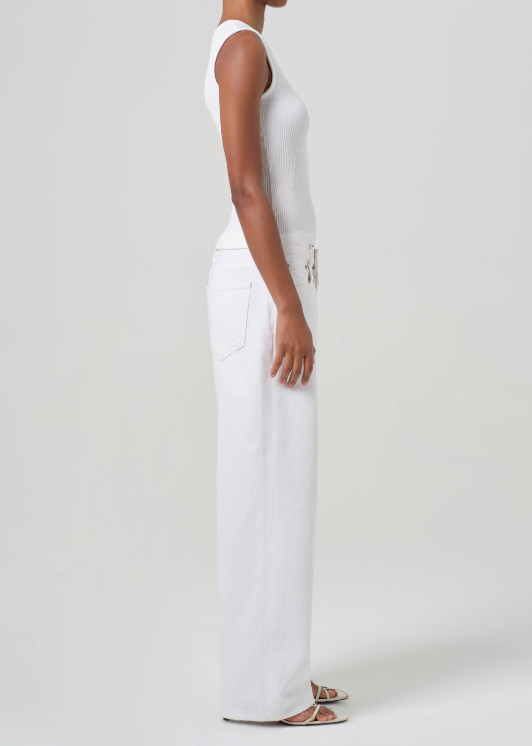 Low Slung Baggy 30.5 in Milkshake