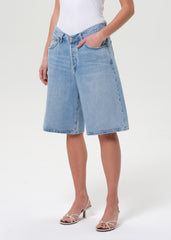 Baggy V-Short in Prevail